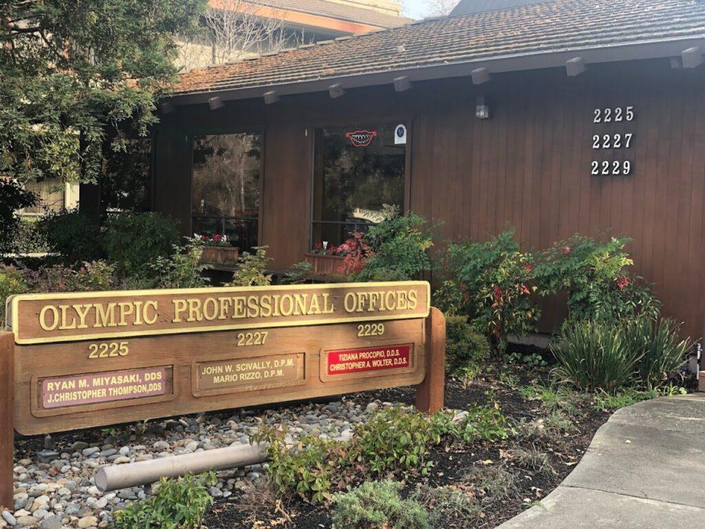 Procopio Towle Dental Office Exterior
